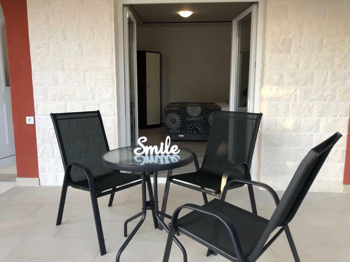 Apartment Jopa 시베니크 외부 사진
