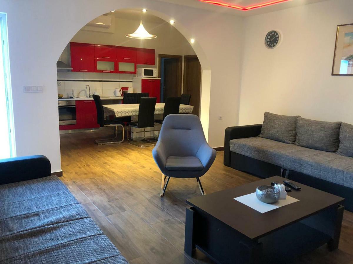 Apartment Jopa 시베니크 외부 사진